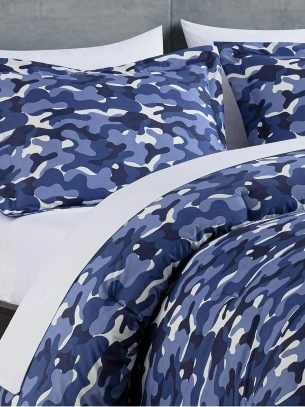 Blue Camouflage Queen 3 piece Comforter Set